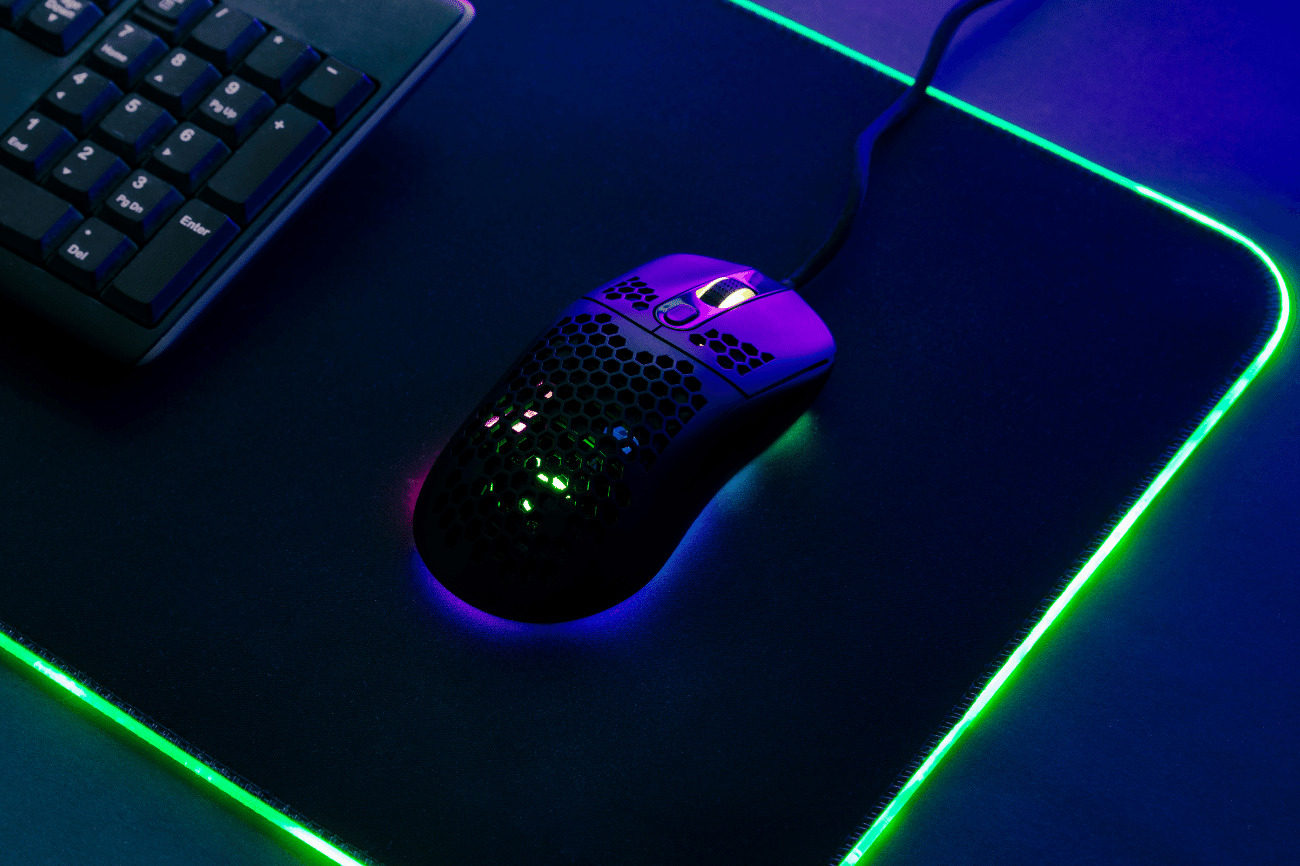 Apex Legendsのゲーミングマウスパッドおすすめ8選【プロの使用率が高い】